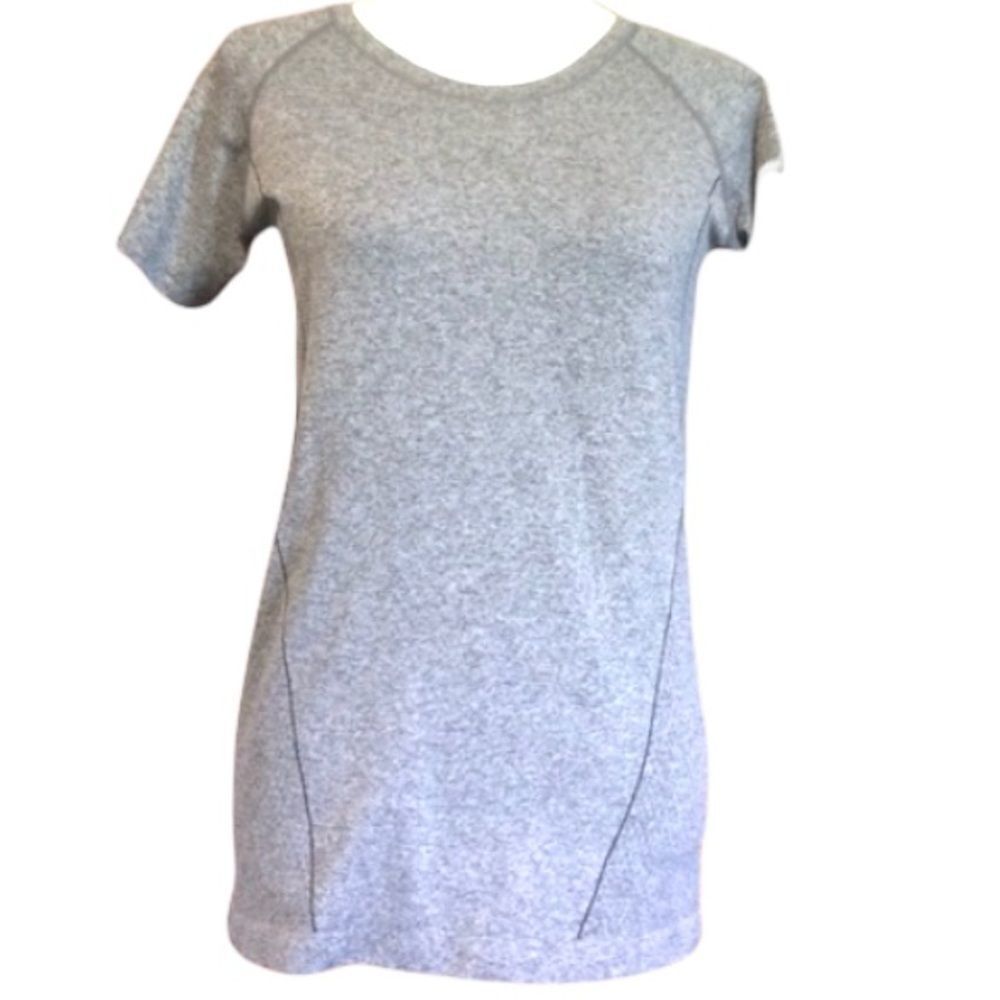 Grey Athletic essentials top t-shirt work out yoga medium